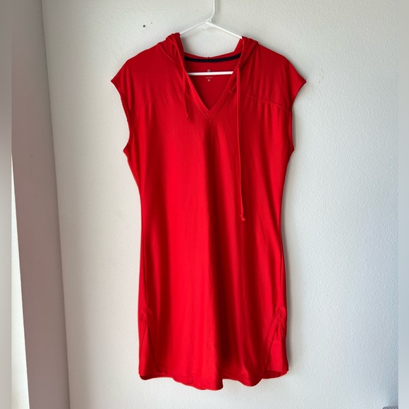 Athleta Dresses & Skirts - Athleta hooded light weight dress sz medium